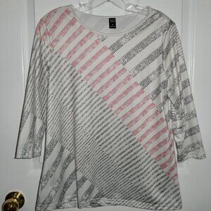 BRAND NEW (NWOT) SHEIN EMERY ROSE 3/4 SLEEVE SHIRT - ROSE/GRAY/CREAM - SIZE M
